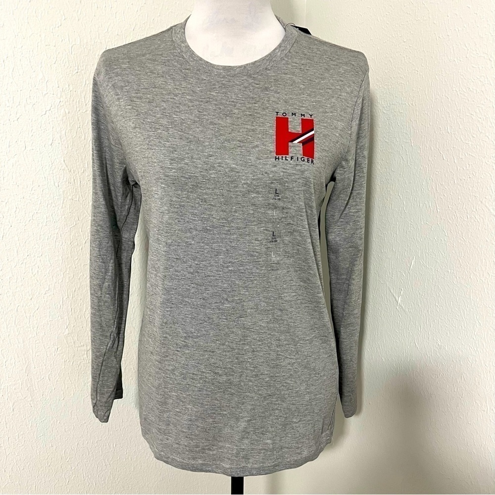 Tommy Hilfiger Boys Logo Front Long Sleeve Tee, Heather Gray Large (16/18) NWT